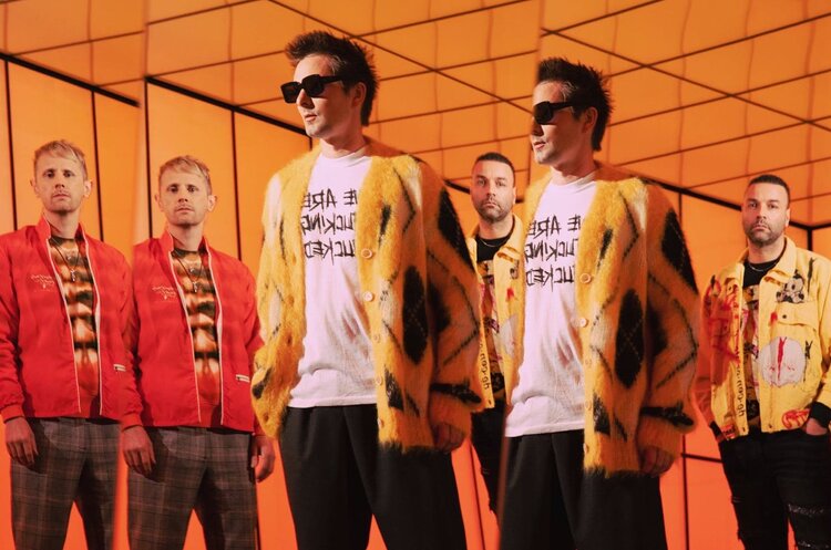 Muse Чудова музична сімка: зрілі Red Hot Chili Peppers та епічний маніфест від Muse, дволикий Джек Вайт і повернення Джуліана Леннона, новаторство Бенджаміна Клементіна і не тільки
