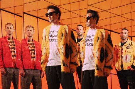 Чудова музична сімка: зрілі Red Hot Chili Peppers та епічний маніфест від Muse, дволикий Джек Вайт і повернення Джуліана Леннона, новаторство Бенджаміна Клементіна і не тільки