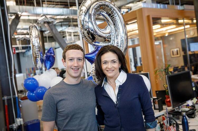 фото Facebook Марка Цукерберга Meta не полишає спроб створити метавсесвіт і направить в цю галузь 20% усіх витрат