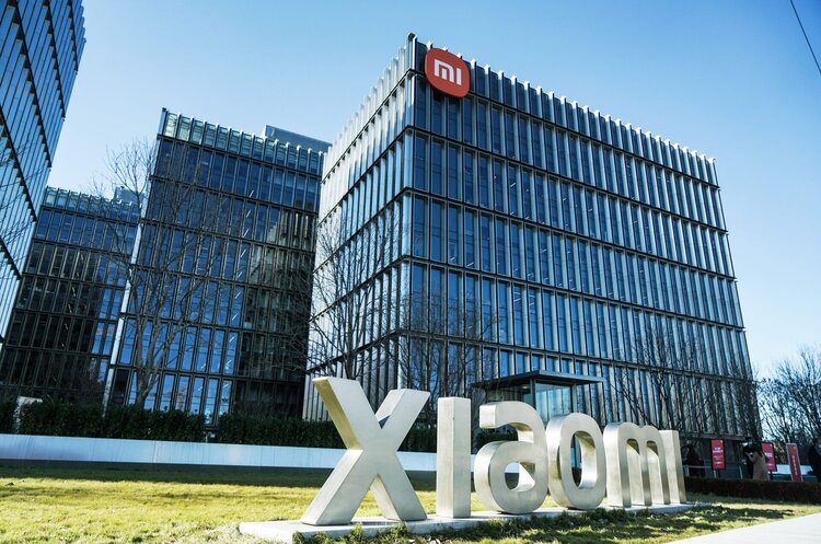 Топменеджери Xiaomi разом з президентом компанії збираються у відставку через падіння прибутків Топменеджери Xiaomi разом з президентом компанії збираються у відставку через падіння прибутків
