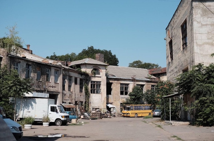 Одеський завод «Оріон» продали з аукціону в 12 разів дорожче за стартову ціну Одеський завод «Оріон» продали з аукціону в 12 разів дорожче за стартову ціну