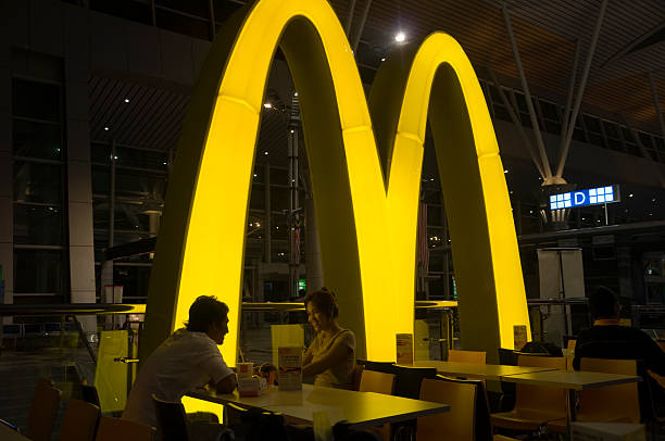 Зображення ілюстративне McDonald's відновлює роботу у Бучі