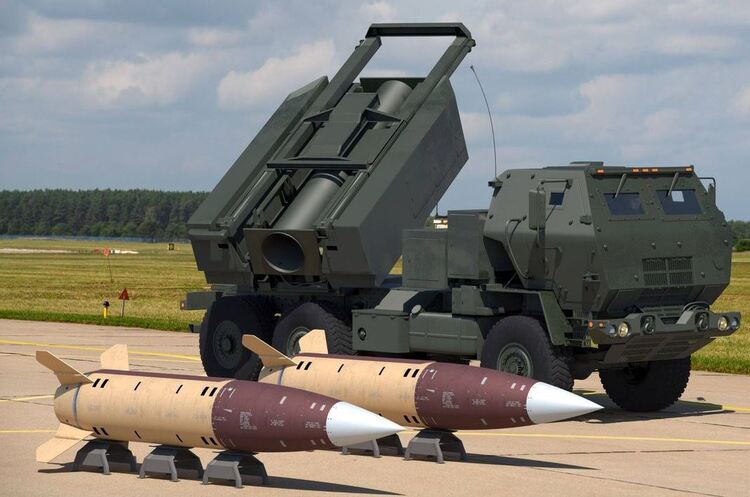 Голова МЗС впевнений, що 2023 року Україна отримає ракети ATACMS, сучасні танки й ударні дрони Голова МЗС впевнений, що 2023 року Україна отримає ракети ATACMS, сучасні танки й ударні дрони