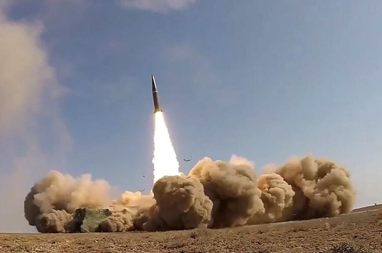 росія знову запустила крилаті ракети по Україні росія знову запустила крилаті ракети по Україні