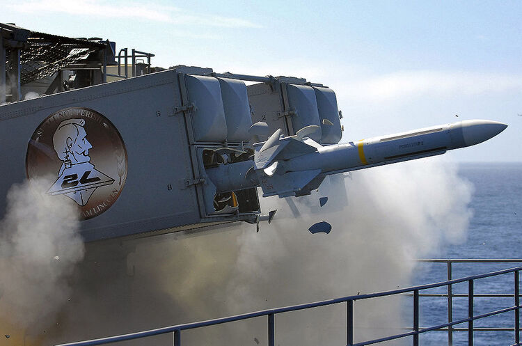 США вперше нададуть Україні зенітні ракети RIM-7 Sea Sparrow з радіолокаційним наведенням США вперше нададуть Україні зенітні ракети RIM-7 Sea Sparrow з радіолокаційним наведенням