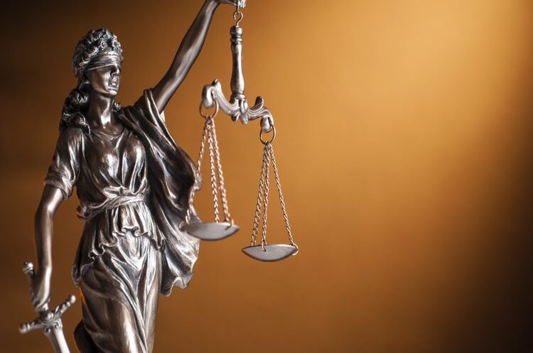 Французький суд відпустив Жеваго з-під варти під 1 млн євро застави Французький суд відпустив Жеваго з-під варти під 1 млн євро застави