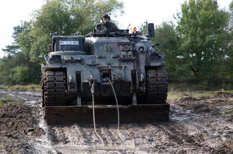 Німеччина передала Україні новий пакет військової допомоги Німеччина передала Україні новий пакет військової допомоги