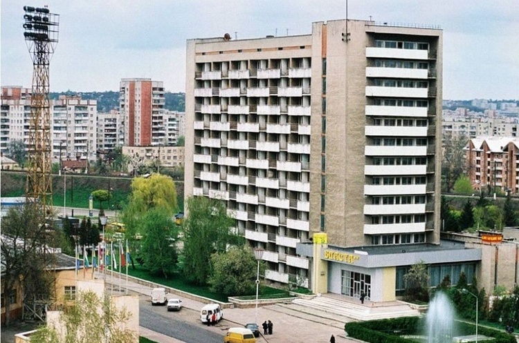 Готель «Власта» у Львові Фонд держмайна виставив львівський готель «Власта» на приватизацію
