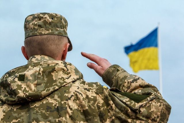 Депутати Ради пропонують спрямовувати гроші від націоналізації майна рф виключно на військові потреби - проєкт Депутати Ради пропонують спрямовувати гроші від націоналізації майна рф виключно на військові потреби - проєкт
