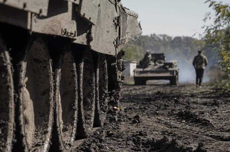 Ukrainian defenders destroyed 14 enemy artillery systems, 6 tanks, and eliminated more occupiers Ukrainian defenders destroyed 14 enemy artillery systems, 6 tanks, and eliminated more occupiers
