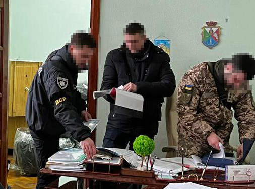 СБУ затримала голову сільради на Харківщині, що здавала позиції ЗСУ