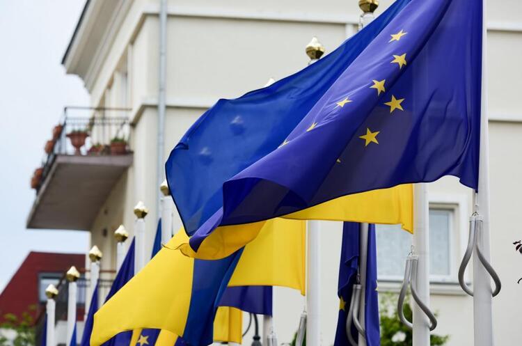 Координаційна платформа донорів із відновлення України розпочала роботу – Єврокомісія Координаційна платформа донорів із відновлення України розпочала роботу – Єврокомісія