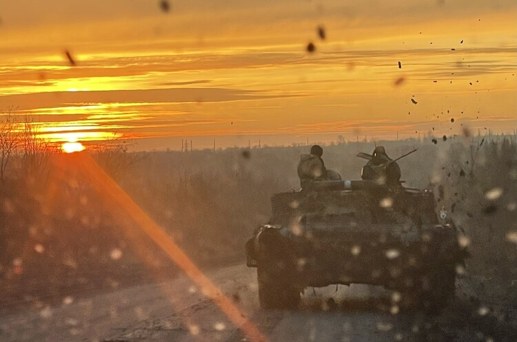 Захисники України ліквідували 610 ворогів за добу Захисники України ліквідували 610 ворогів за добу
