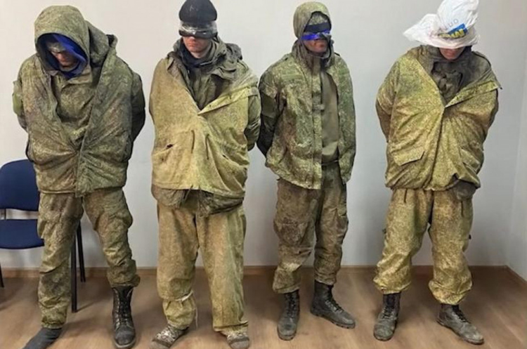 Кількість охочих здатися в український полон окупантів суттєво зросла в січні Кількість охочих здатися в український полон окупантів суттєво зросла в січні