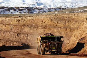 Найбільша у світі золотодобувна компанія Newmont запропонувала викупити конкурента за $17 млрд