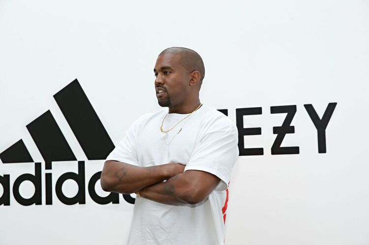 Adidas загрожує 700 млн євро збитку після розірвання контракту з Каньє Вестом Adidas загрожує 700 млн євро збитку після розірвання контракту з Каньє Вестом