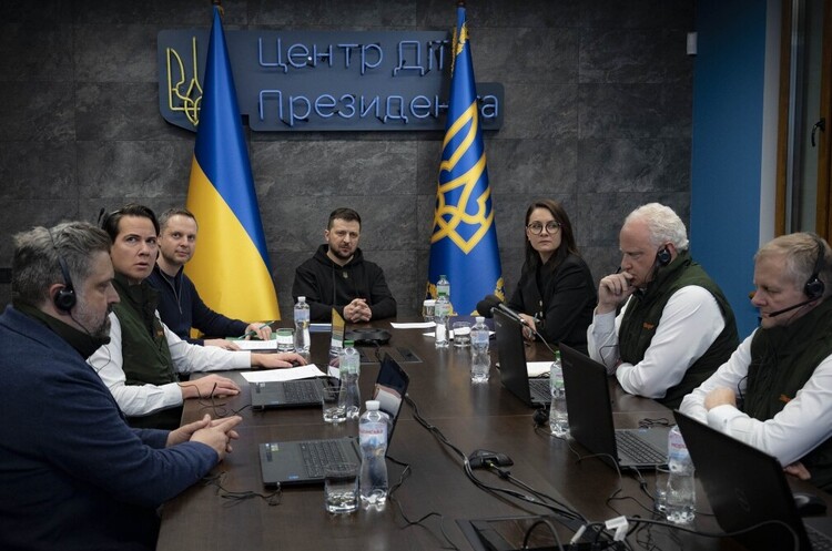 Зеленський зустрівся з топменеджерами JP Morgan Зеленський зустрівся з топменеджерами JP Morgan