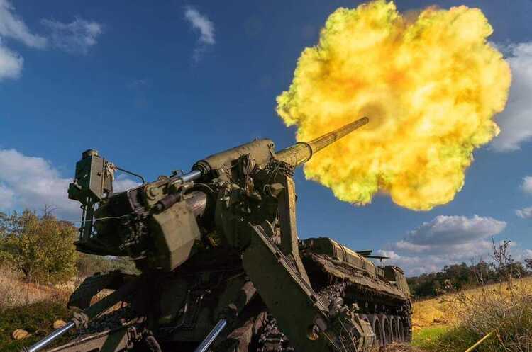 Ukrainian defenders destroyed 4 tanks, 7 armoured fighting vehicles and 2 air defence systems of the enemy over the past day Ukrainian defenders destroyed 4 tanks, 7 armoured fighting vehicles and 2 air defence systems of the enemy over the past day