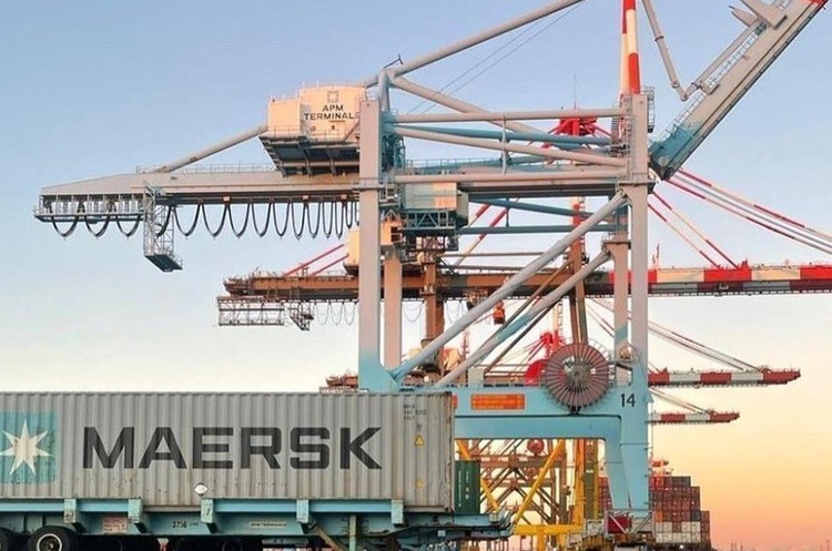 Найбільший судноплавний перевізник Maersk продав логістичні активи у рф Найбільший судноплавний перевізник Maersk продав логістичні активи у рф
