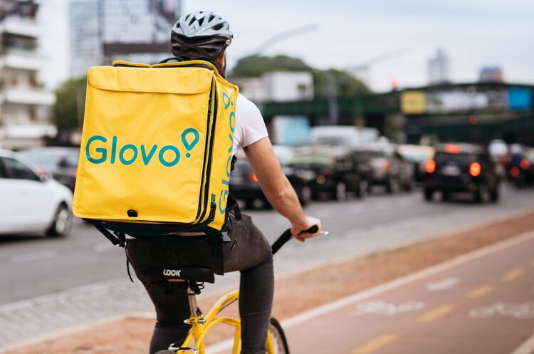 Glovo інвестує 5 млн грн у побудову першого в Україні перехоплювального велопаркінгу Glovo інвестує 5 млн грн у побудову першого в Україні перехоплювального велопаркінгу