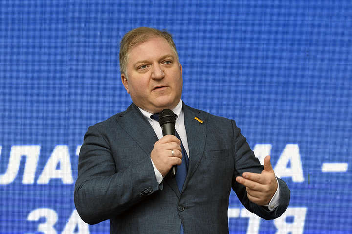 Верховна Рада отримала заяву Волошина про складання мандату Верховна Рада отримала заяву Волошина про складання мандату