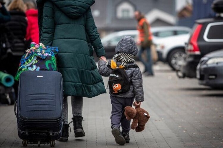 При нарахуванні дотацій місцевим бюджетам буде враховуватися кількість переселенців – Кабмін При нарахуванні дотацій місцевим бюджетам буде враховуватися кількість переселенців – Кабмін