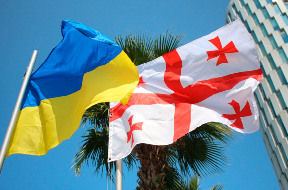 Грузія дозволила українцям в'їжджати до країни і перебувати там до 2 років без візи Грузія дозволила українцям в'їжджати до країни і перебувати там до 2 років без візи