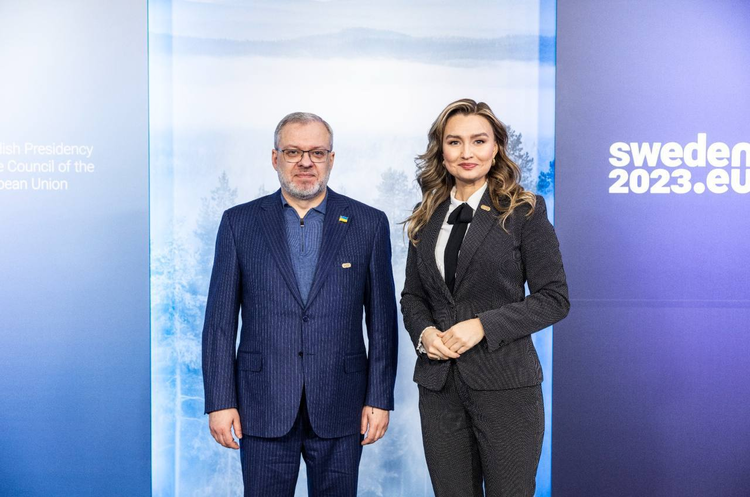 Міністр енергетики України Герман Галущенко та віце-прем’р-міністерка Швеції Ебба Буш Швеція спрямує $30 млн до Фонду енергетичної підтримки України