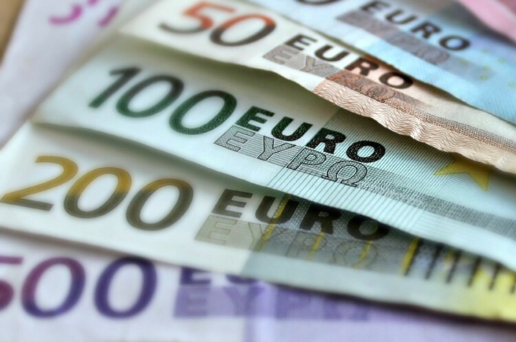 Єврокомісія оголосила два конкурси на 7,5 млн євро для українських підприємців Єврокомісія оголосила два конкурси на 7,5 млн євро для українських підприємців