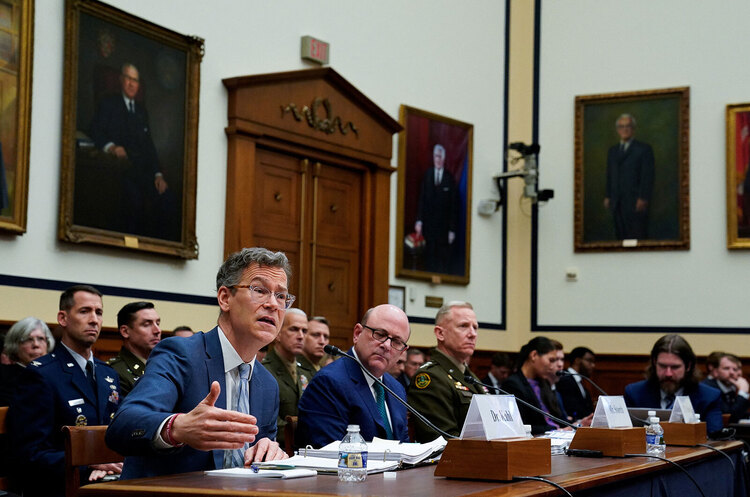 Колін Каль росія не має ресурсів для участі в гонці ядерних озброєнь – Пентагон