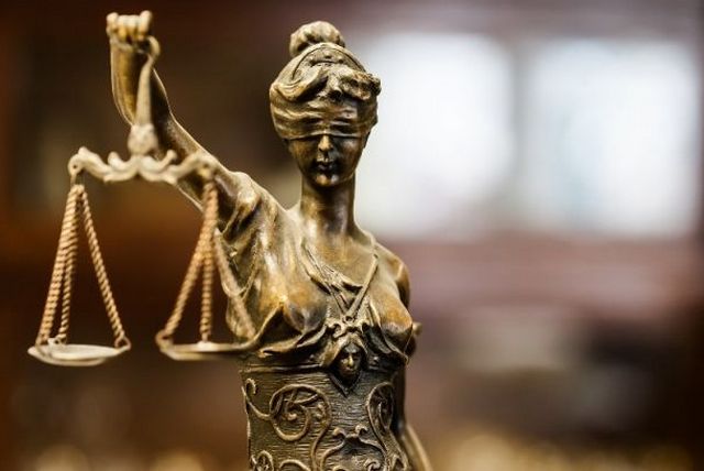 Суд визнав винуватим громадянина, затриманого на спробі підкупу голови ДІАМ Суд визнав винуватим громадянина, затриманого на спробі підкупу голови ДІАМ