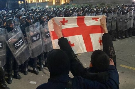 «Черный день для Грузии»: что сподвигло грузин на штурм парламента