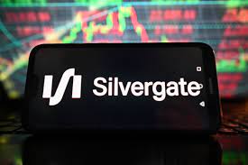 Крах криптобанку Silvergate призвів до різкого падіння обсягу транзакцій біткоїнів