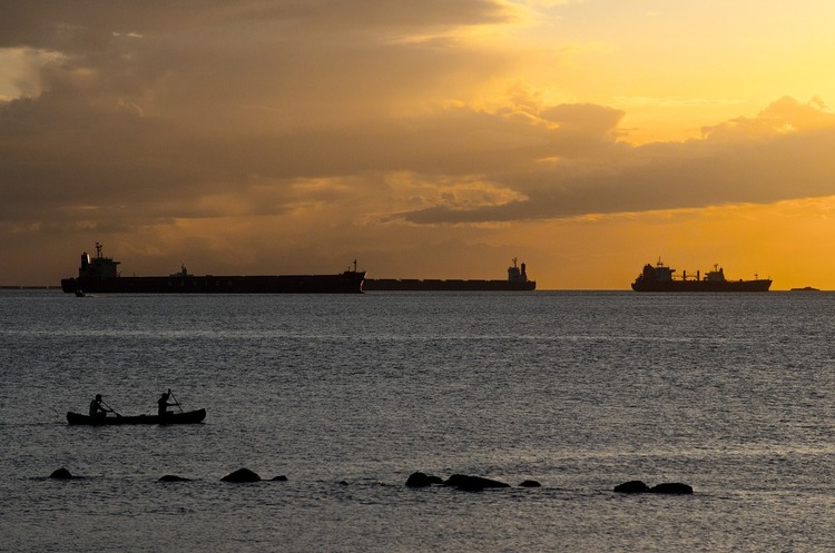 Russia can't sell millions of tons of diesel fuel - it's stuck in tankers adrift in the ocean - Bloomberg Russia can't sell millions of tons of diesel fuel - it's stuck in tankers adrift in the ocean - Bloomberg