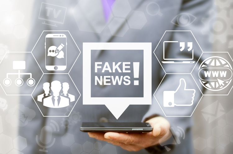 фото Shutterstock росіяни запустили потужну пропаганду у Facebook: в ЦСК порадили, як з нею боротися