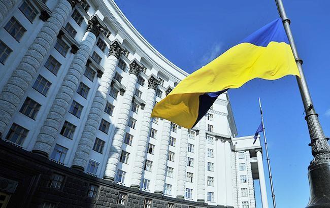 Уряд продовжив програму державної підтримки аграріїв під час посівної Уряд продовжив програму державної підтримки аграріїв під час посівної