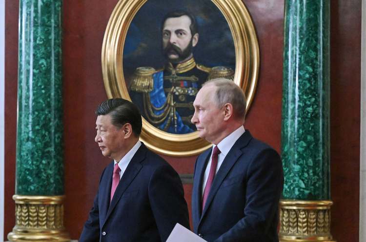 путін в нагороду за “дружбу” пообіцяв китайському лідеру віддати весь російський ЗПГ