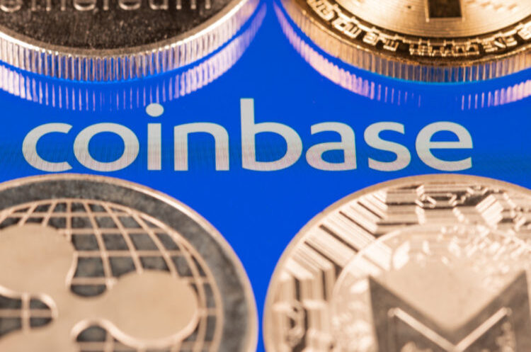 Акції криптобіржі Coinbase впали на майже 13% після повідомлення SEC про можливі примусові заходи