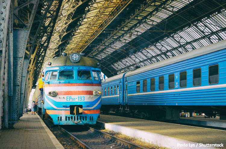 «Укрзалізниця» повертатиме повну вартість квитків навіть після відправлення потяга «Укрзалізниця» повертатиме повну вартість квитків навіть після відправлення потяга