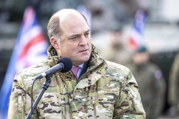 Воллес оцінив втрати росії у війні проти України у 220 тисяч осіб