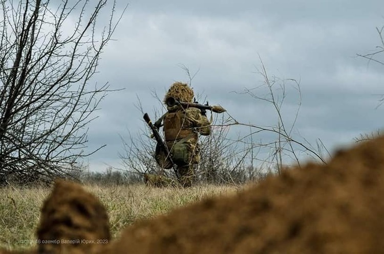 Захисники України ліквідували 560 ворогів за добу Захисники України ліквідували 560 ворогів за добу