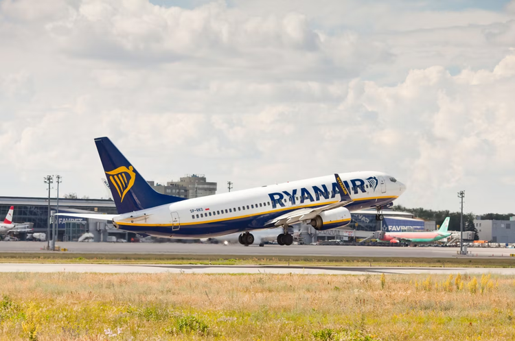 Ryanair відкриє базу в Одесі після відновлення авіасполучення Ryanair відкриє базу в Одесі після відновлення авіасполучення