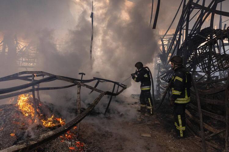 Зображення ілюстративне Внаслідок російської атаки зупинилась одна з ТЕС