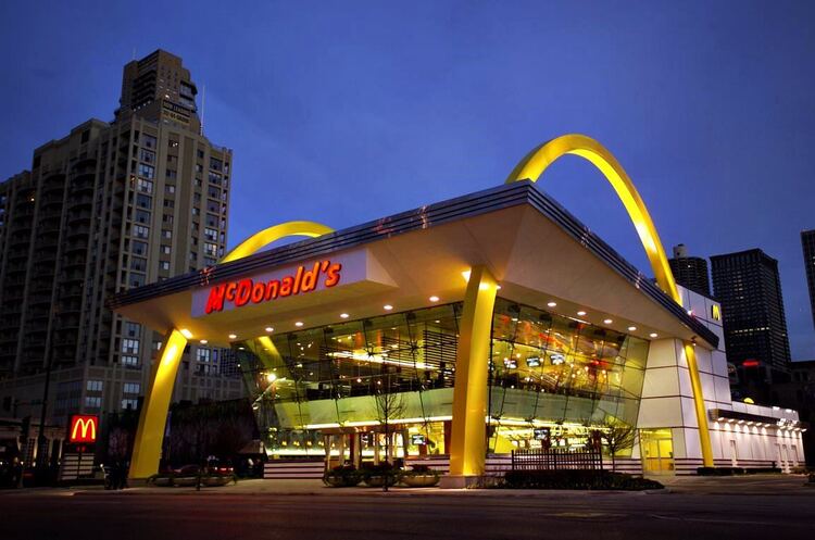 McDonald’s тимчасово закриває свої офіси в США перед оголошенням про масштабні звільнення – WSJ McDonald’s тимчасово закриває свої офіси в США перед оголошенням про масштабні звільнення – WSJ