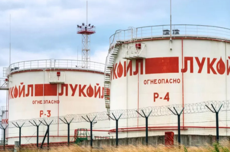 Болгарія оштрафувала «Лукойл» на 100 млн євро за зловживання домінуючим становищем Болгарія оштрафувала «Лукойл» на 100 млн євро за зловживання домінуючим становищем
