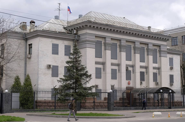 Київрада планує розірвати договір оренди з посольством росії Київрада планує розірвати договір оренди з посольством росії