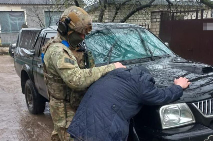 СБУ затримала «начальника вокзалу Херсон», який допомагав рф перекидати війська в Україну СБУ затримала «начальника вокзалу Херсон», який допомагав рф перекидати війська в Україну