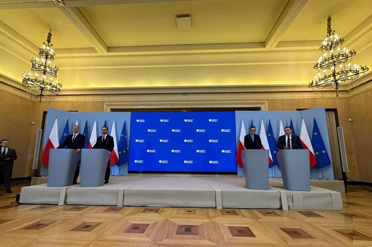 Україна та Польща домовилися про відновлення транзиту агропродукції Україна та Польща домовилися про відновлення транзиту агропродукції