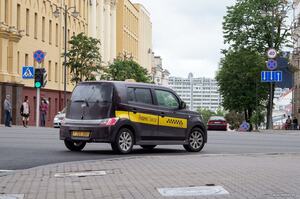 Uber позбувся частки у групі «Яндекс.Таксі»
