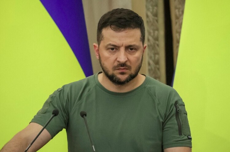 фото Офіційний сайт Президента України Зеленський ввів у дію санкції РНБО проти «Росбанку», “Центризбиркома”, російських політиків та партій